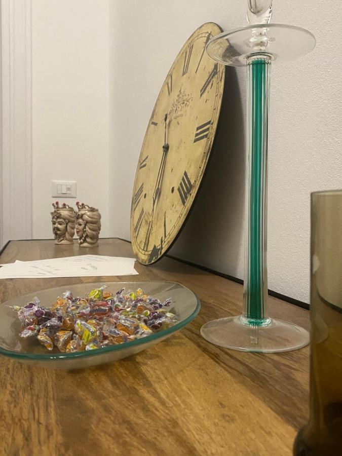 Il Gallo Di Eracle - Charming Suites & Rooms Termini Imerese Bagian luar foto
